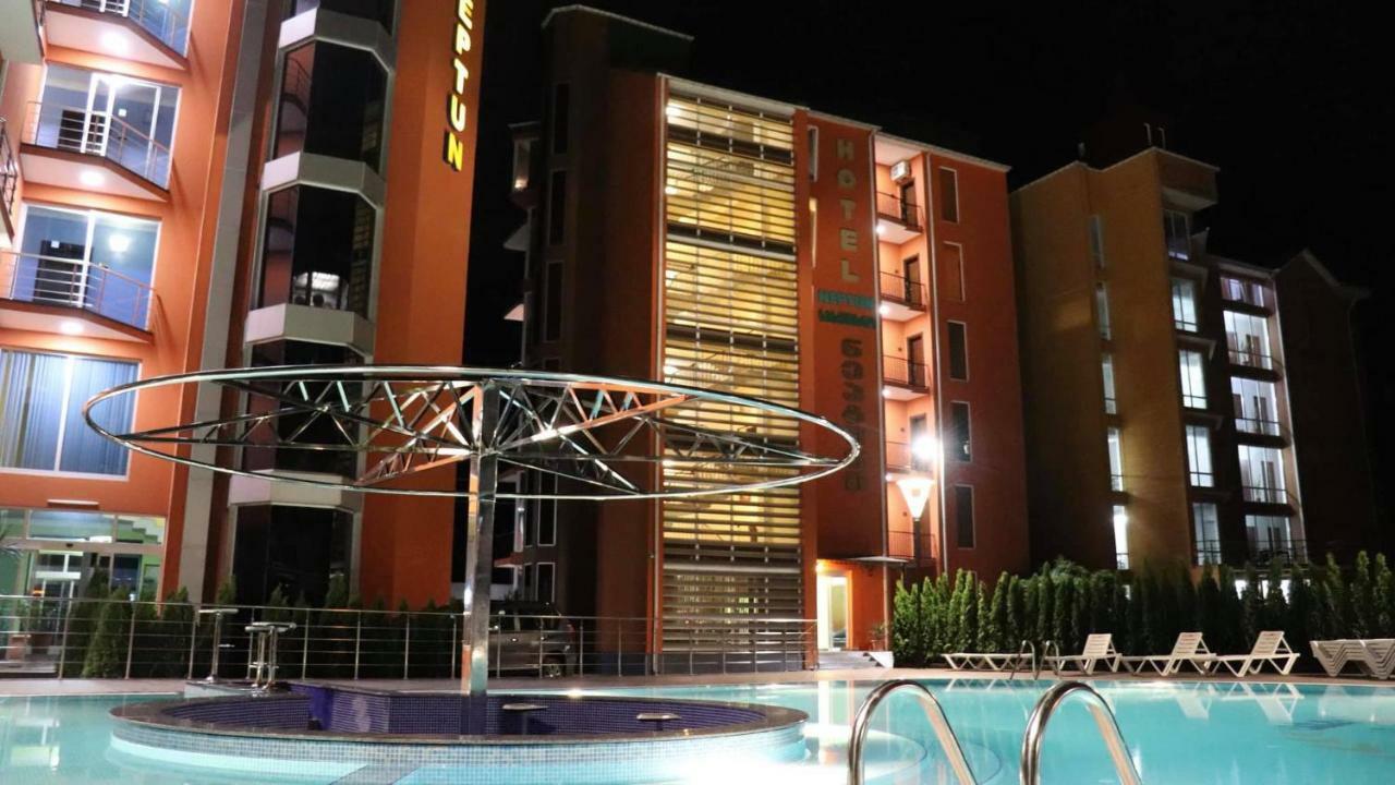 Hotel Neptun Kvariati Exteriör bild